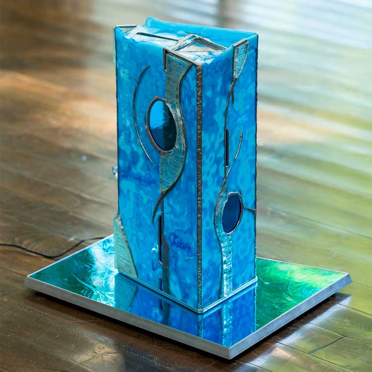 万華鏡作家 中里保子のAqua外観